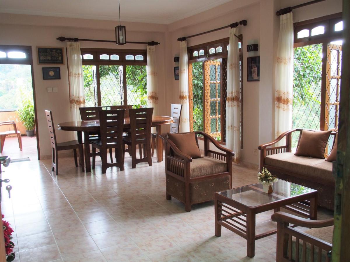 Nisha Homestay Inn Peradeniya Bagian luar foto